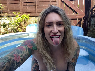 ava_austen cute lady jerking off her cunt