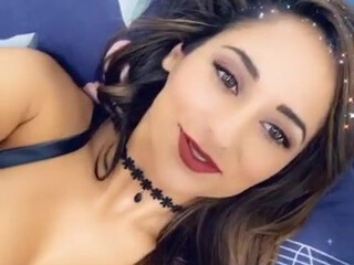 Reena bitch