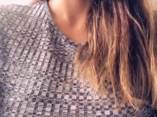 Reena Sultry chicks