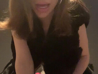 Chessie hot brunettes show shaved holes