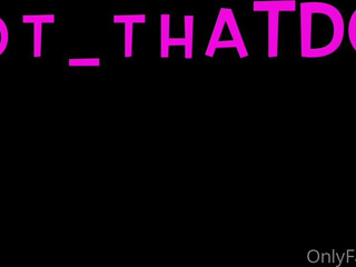 shegot_thatdope homemade bitch performs a striptease