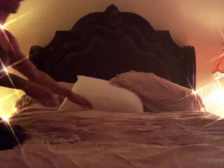 rosetta lush babe pleases her pussy