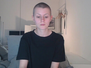 schocki44 skinny in stockings pulls pussy