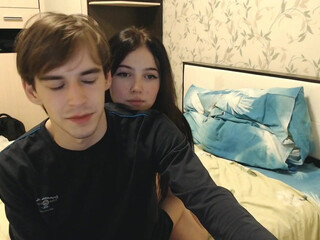 riki_tiki_tavi_time hot lady passionately pulls pussy