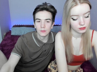 lollipops6666 moans sweetly