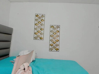 paula_shugart sexy housewife gets fucked in the kitchen