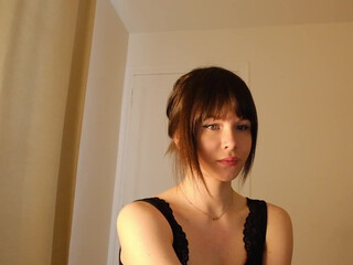 sasha_ursx captivating dancing in a skirt and undressing