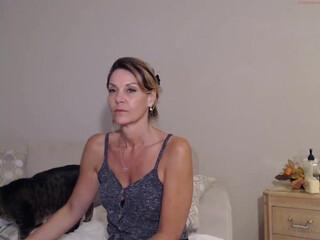 mselleswt Busty female