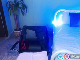 luna_watson gorgeous bitches do caressing in the shower