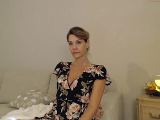 mselleswt Solid brunette