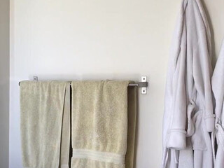 Indigo White  perfect swell caresses sex lips