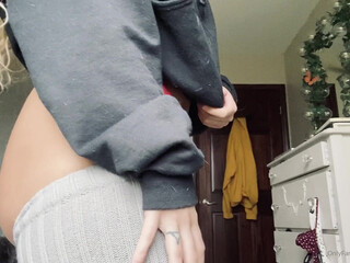 emjayplays onlyfans  wonderful blonde striking ass on the spot