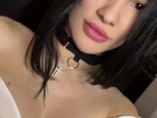 melissakisska onlyfans  sexy lady caresses pussy