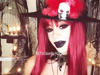Giselly Angel onlyfans  cute little woman pulling nipples