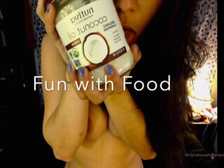 sexyserenab naughty bitches gently masturbate shaved pussies