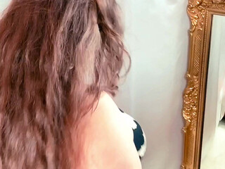 unskinnyshero busty chick caresses shaved foil