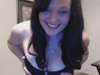 lauraleighxoxo lahudra