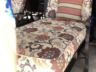 horny_hippie  shows how deep a toy can be in your mouth