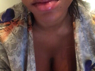 hallehayes attractive chick diligently licks dildo