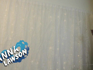 Lianna Lawson incendiary lady masturbates both holes with pleasure