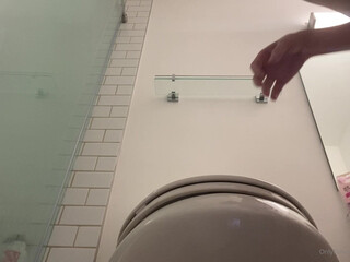 Ella Hollywood   Chic girls