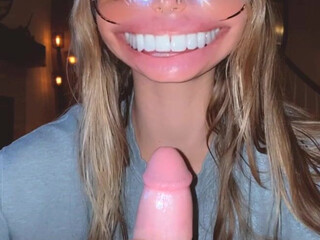 xnicoleanistonx   Pretty girl