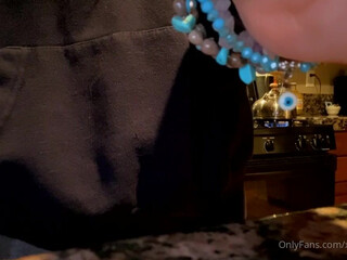 xnicoleanistonx   the stubborn slut fucks herself with a phallus