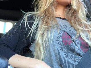 xnicoleanistonx   vicious quill chatting in free chat