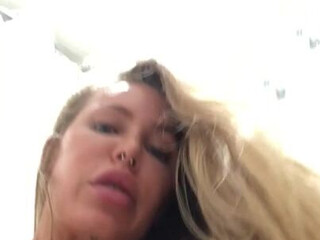 xnicoleanistonx   spectacular slut strokes her clit