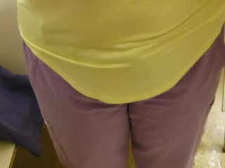 bee_naia  busty slut caresses both slits