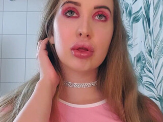 vivianroseofficial nude cutie shows juicy charms