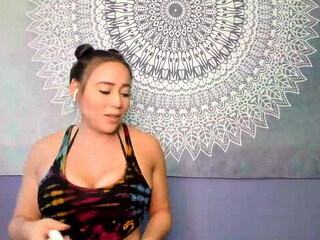 carmelaclutch Cute bitch