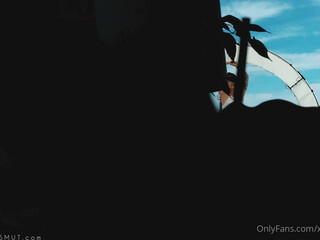 xmishacrossx Lustful old woman