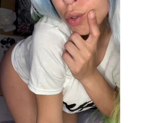 stacyluxxxofficial 01 March 2020