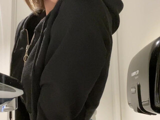 miss_dxxx   ardent slut seduces with a huge ass