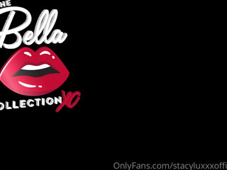 stacyluxxxofficial busty chick shows her charms