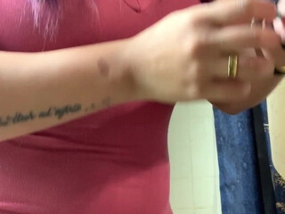 jconbreezy luscious whore rubs boobs with oil