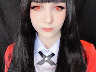 emiigotchi show in free chat