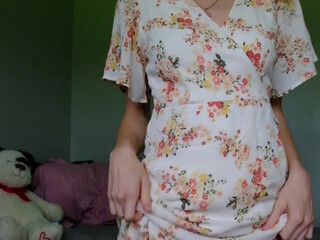 melissamae impressive wench effectively jerks her cap