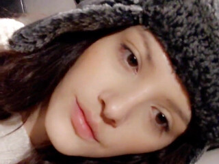 onlyfans rainbowslut  cute girls fuck with a bottle