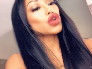 cjmiles onlyfans the charming bitch fucks both holes