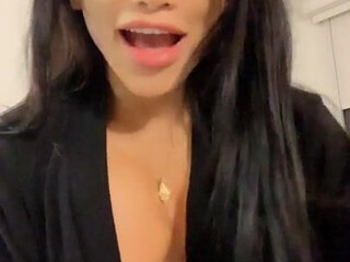 cjmiles onlyfans amazing wench fucks herself with sex toys