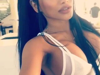 cjmiles onlyfans put two fingers into her anus