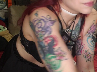 synful420 amazing female caresses shaved pussy