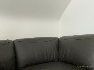 lizadelsierra onlyfans hot beast jerking her shaved cunt