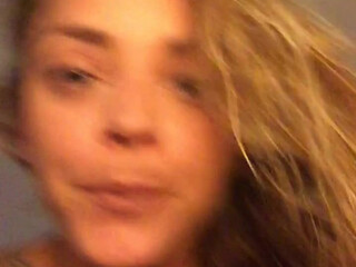 lizadelsierra onlyfans gorgeous mare seduces with big tits
