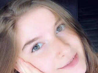 elianarose onlyfans hot latina fucks dildo