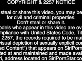 SiriPornStar onlyfans demonstratively masturbating on cam