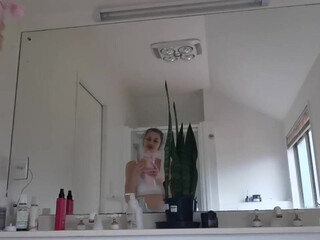 missalice cheeky mother