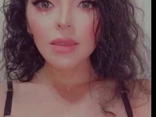 Xena onlyfans Skillful woman